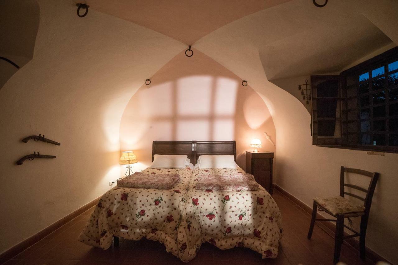 Casale Amati Country House Ortonovo Exterior foto